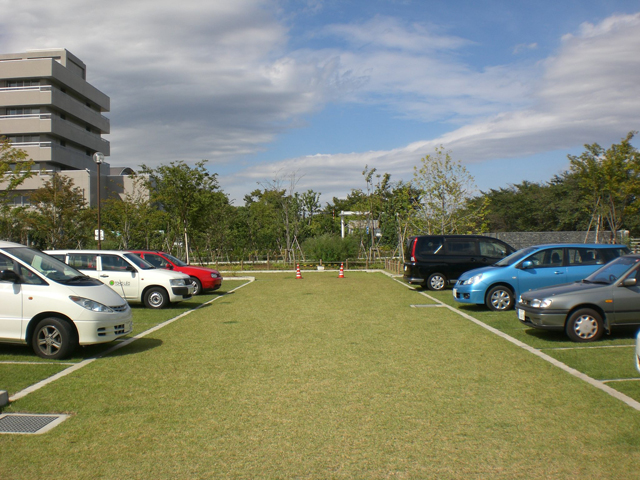 駐車場緑化 グリーンインフラの東邦レオ